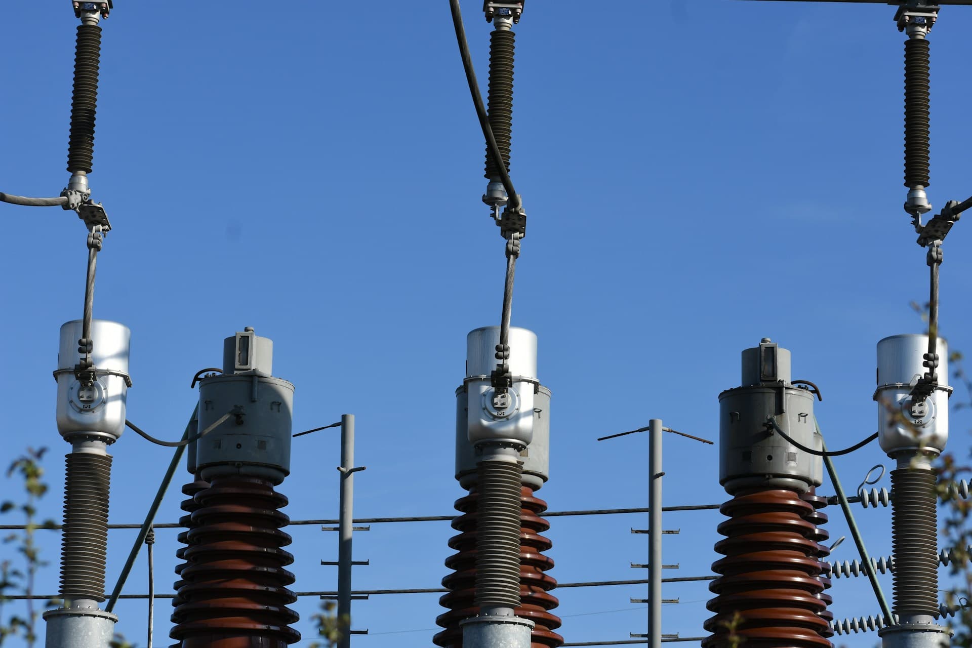 Solving Power Distribution Challenges For Rural Properties